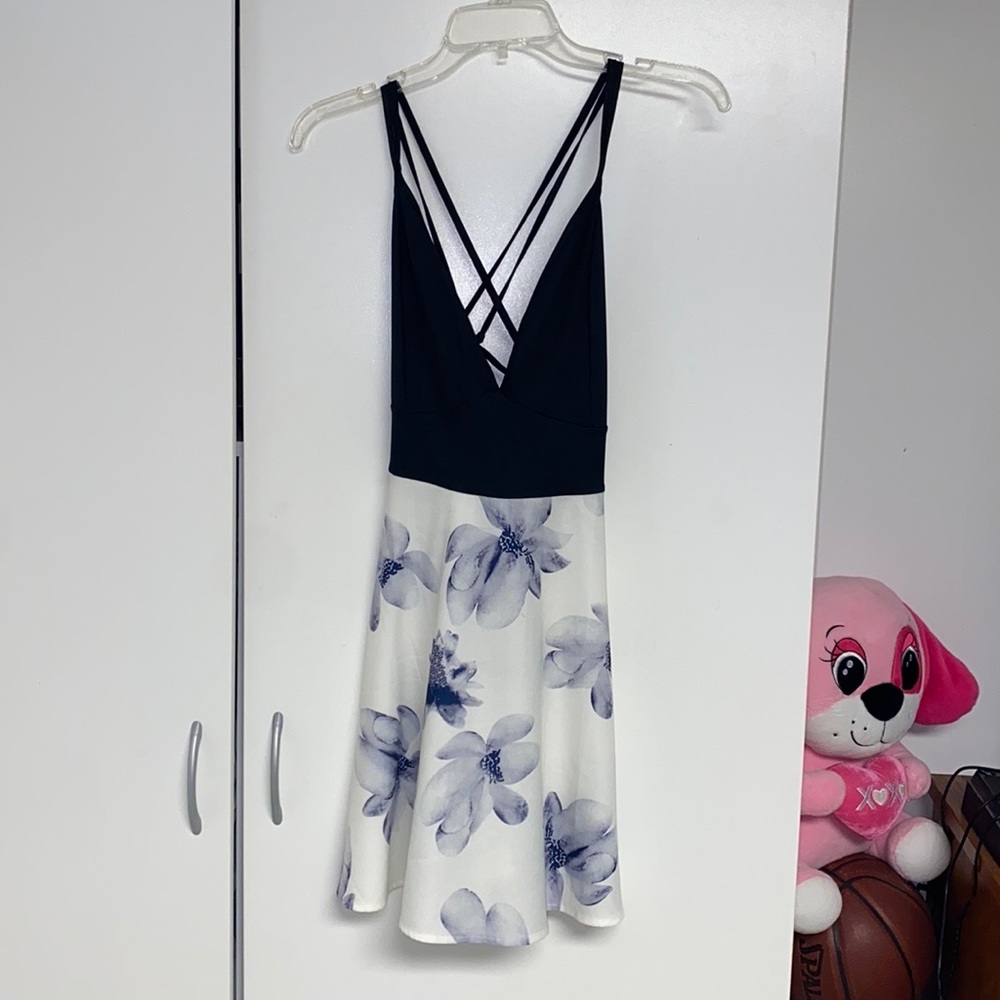 Mini Black White Floral Skater Dress Size Small